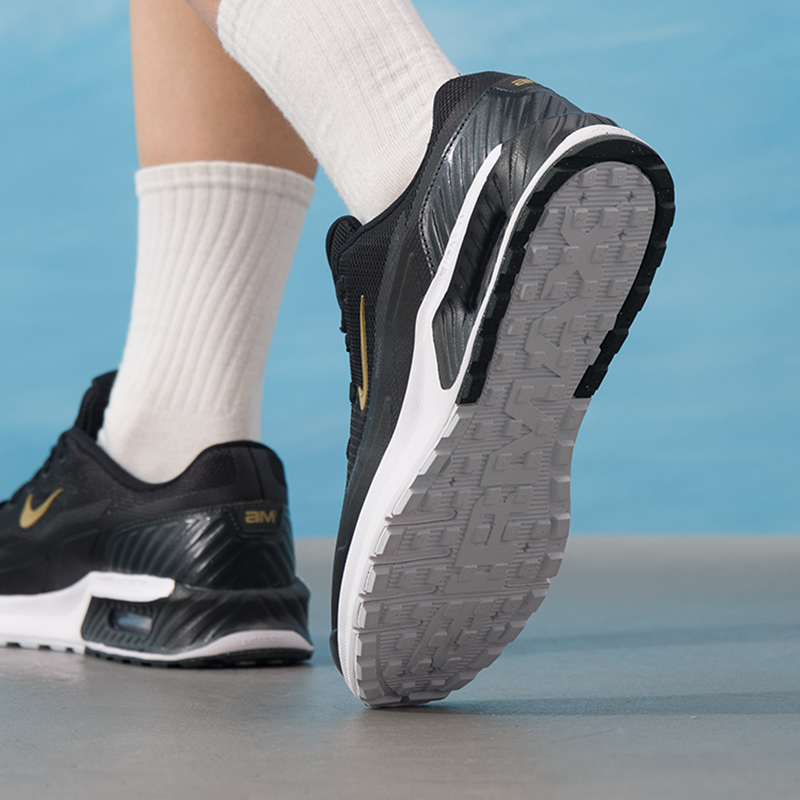 Nike Men's Sports Shoes Air Ma - Men Shoes Nike のレビューと価格