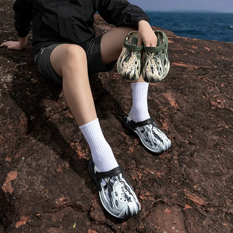 Men Camouflage EVA Breathable  - Men Shoes On Cloud のレビューと価格