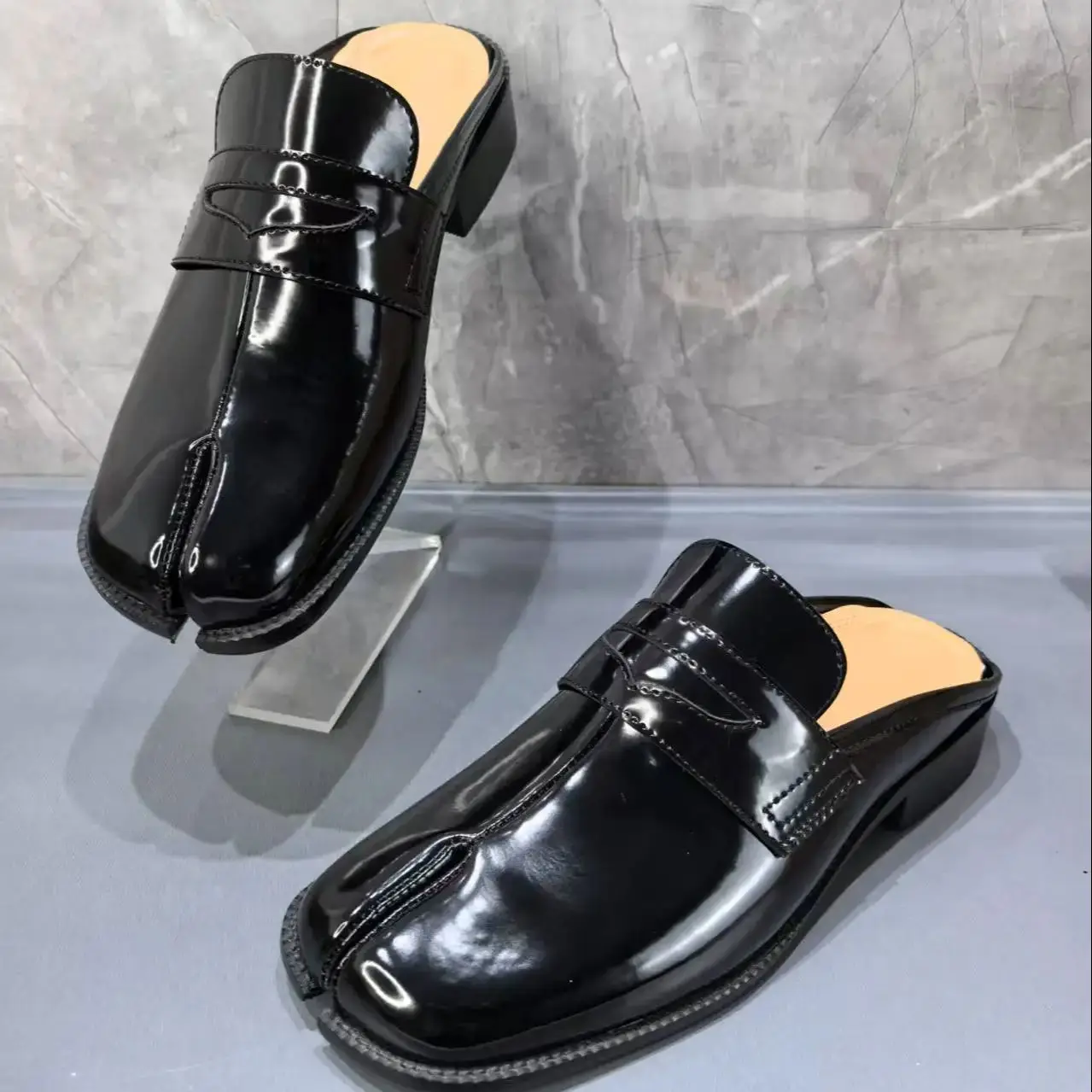 Split Toe Tabi Men's Slippers  - Men'S Shoes With Toes のレビューと価格