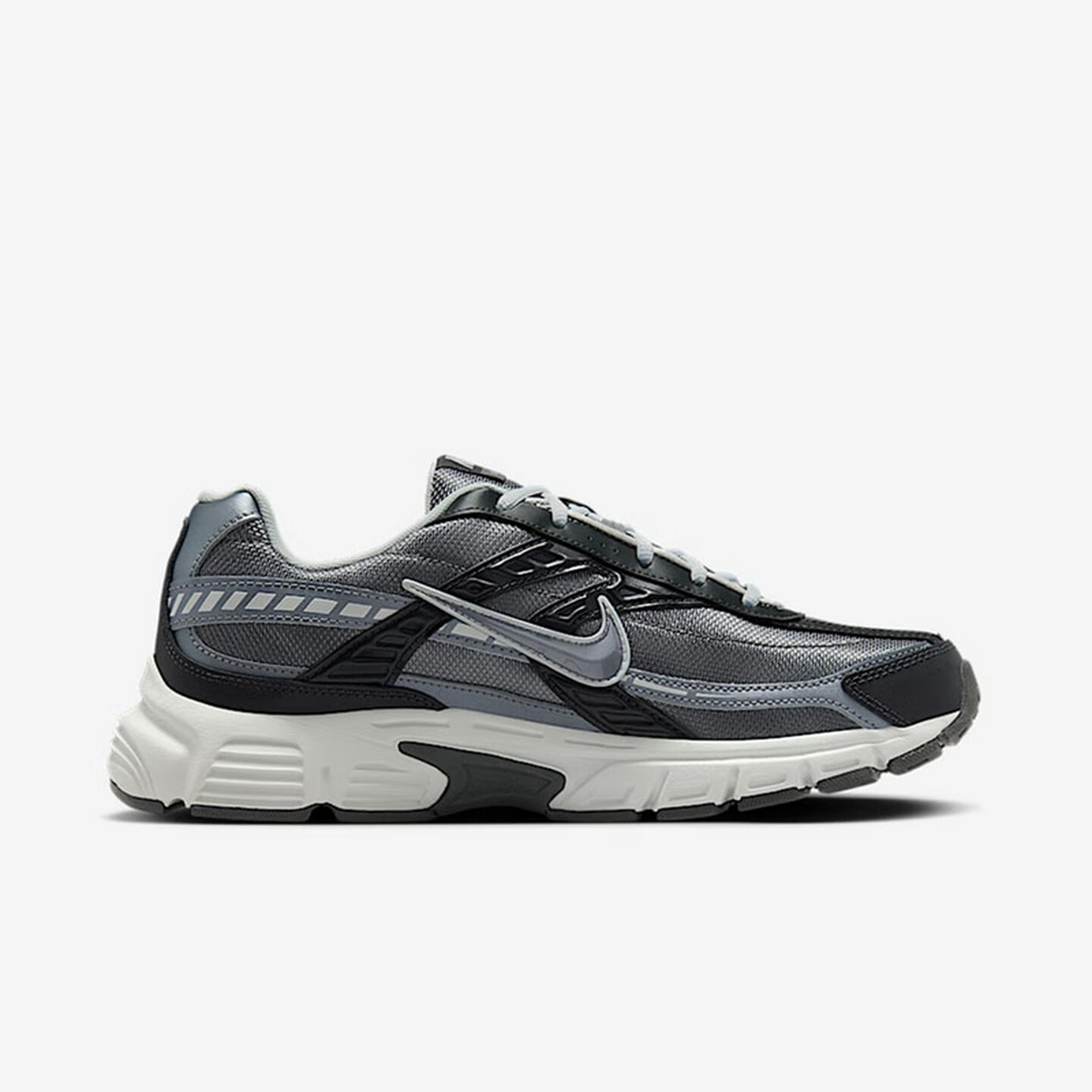 NIKE INITIATOR Breathable Runn - Men Shoes Nike のレビューと価格