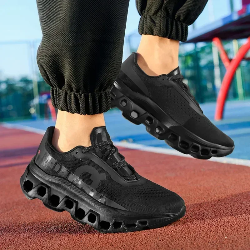 Outdoor Running Casual Sneaker - Men Shoes On Cloud のレビューと価格
