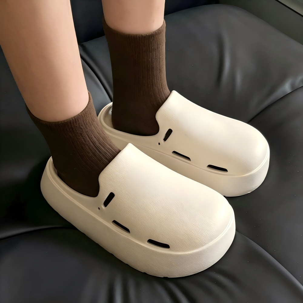 SHAJI Unisex Covered Toe Cloud - Men Shoes On Cloud のレビューと価格